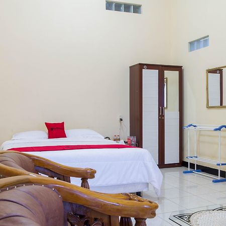 Reddoorz @ Pataruman Garut Exterior foto